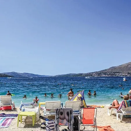 Stunning In Okrug Gornji With Wifi * Trogir